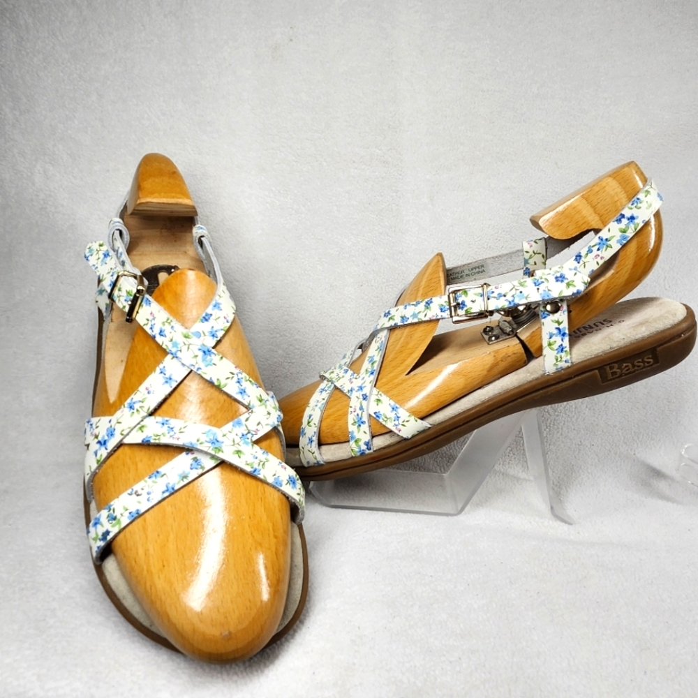 Bass Sunjuns Margie Floral Strappy Sandal Blue + Cream Leather Women Size 10 M